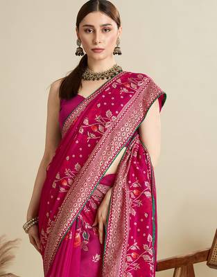Pink blended cotton wevon with table printed sober fancy saree 3