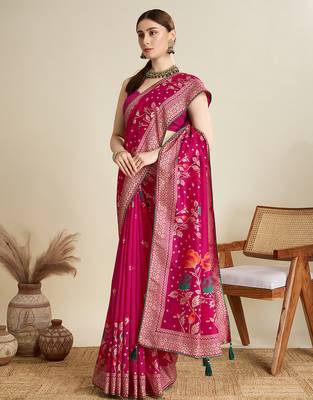Pink blended cotton wevon with table printed sober fancy saree 5