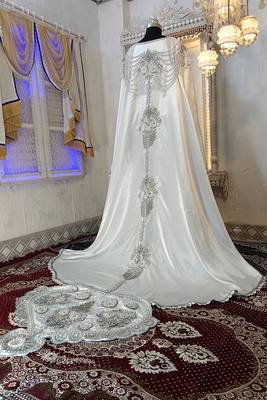 White arabic moroccan islamic wedding kaftan 5
