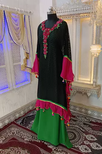 Black designer takchita kaftan