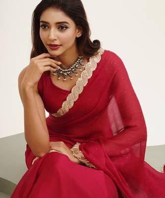 Red partywear embellished sequinned chiffon saree 3