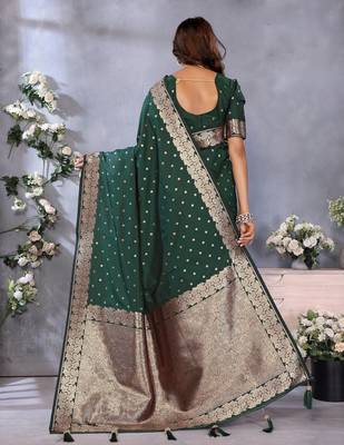 Green faux banarasi silk blend jacquard weving trendy partywear saree 3