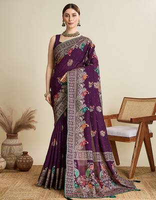 Wine table printed with foil cotton blended saree 1