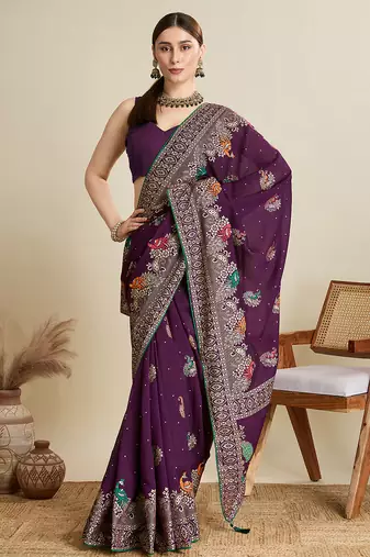 Wine table printed with foil cotton blended saree
