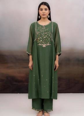 Green falling stars dress with dupatta 2