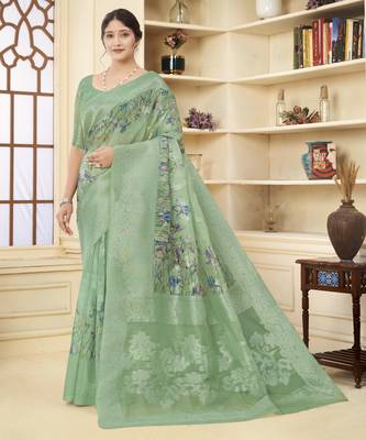 Green wevon jacquard with printed rich silk blend stylish ceremonial saree 1