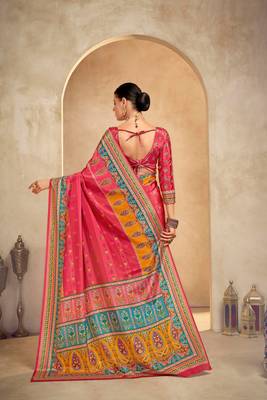Gajri crepe silk blend digital foil printed saree 2