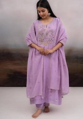 Lavender falling stars dress with dupatta 1