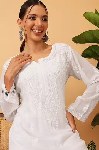 Hand embroidered white viscose georgette lucknowi chikankari kurta set 