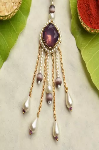 Amethyst pearl drop lumba with roli chawal capsules