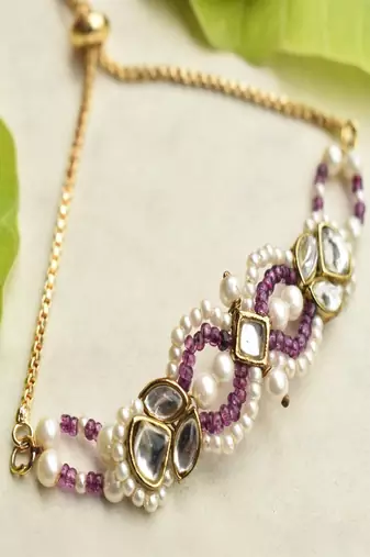 Royal kundan infinity lumba with roli chawal capsules