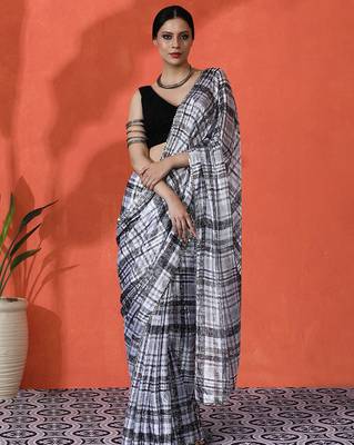 Off white chinon digital printed saree 1