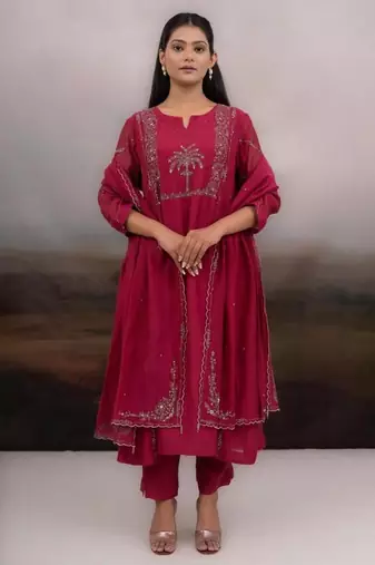 Rani pink desert palm dress with dupatta
