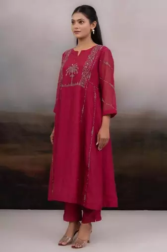 Rani pink desert palm dress with dupatta