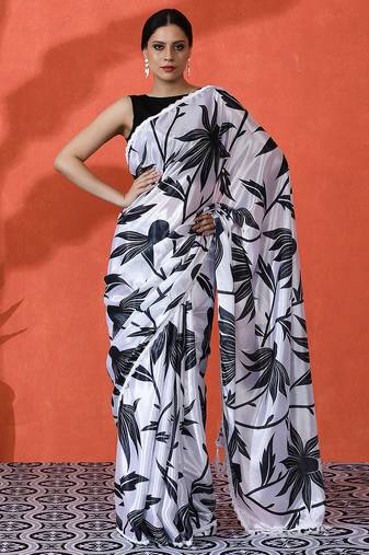 Off white color chinon fabric saree with beautiful digital print for ceremonial wear