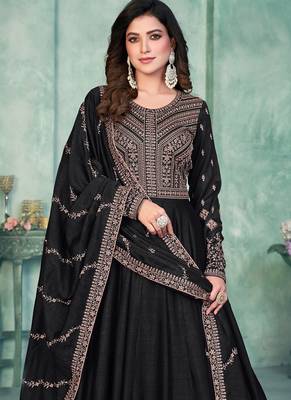 Black art silk embroidered anarkali suit 3