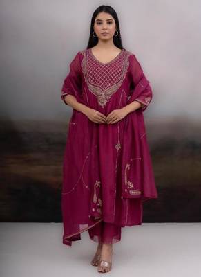Rani pink ambia dress set with dupatta 1