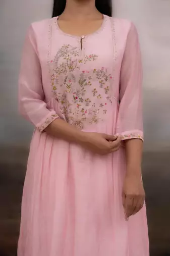 Blush pink faliing star suit set