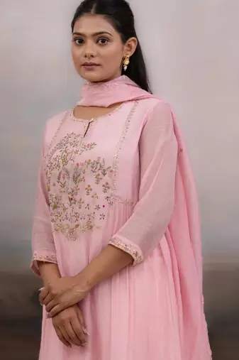 Blush pink faliing star suit set