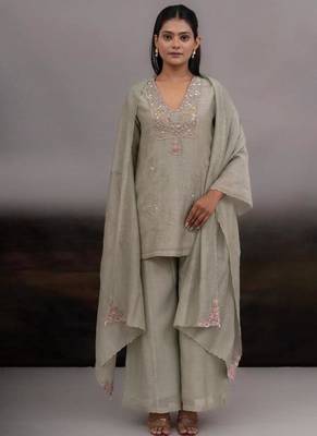 Grey matsya top and palazzo 2