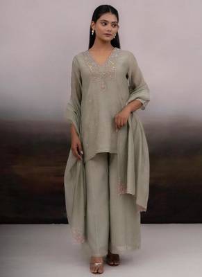 Grey matsya top and palazzo 4