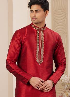 men's maroon plain banarasi art silk straight kurta pajama with without lining 2