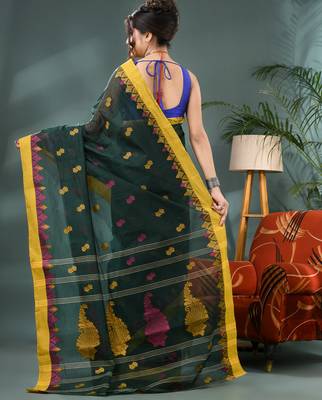 Green bengali cotton handloom tant saree 2