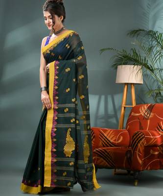 Green bengali cotton handloom tant saree 3