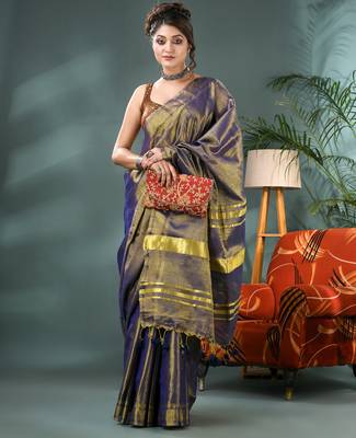 Grey soft linen tissue silk saree with blouse piece 4