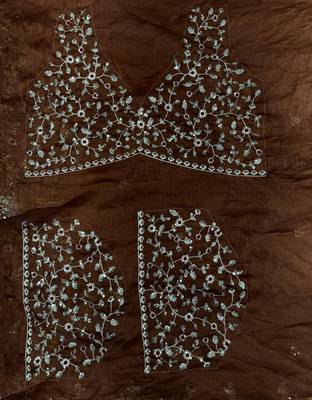  brown Chiffon Thread sequin work saree with blouse 4