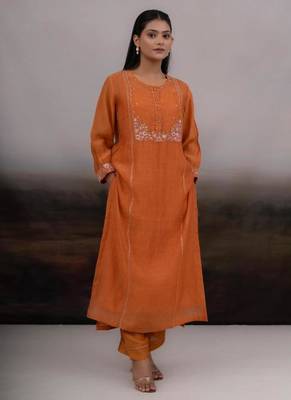 Rust orange beaded bageecha suit set 1