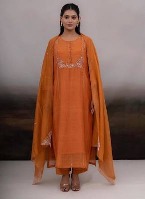 Rust orange beaded bageecha suit set 4