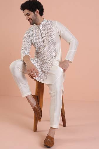 Off white printed kurta trouser set