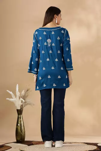 Chickenkari embroidered thread work cotton straight short kurta