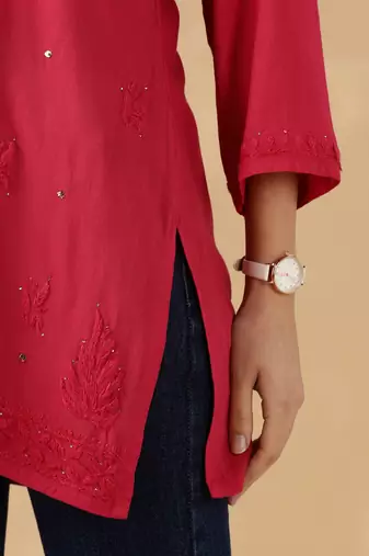 Chickenkari embroidered thread work cotton straight short kurta