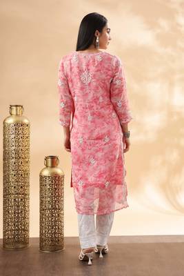 Women floral embroidered chikankari pure cotton straight kurta 2