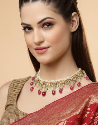 Orchid haar necklace 1