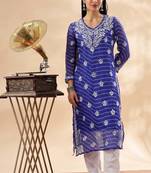 Women floral embroidered cotton chikankari straight kurta