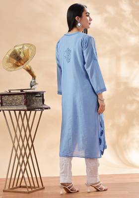 Floral embroidered chikankari straight pure cotton kurta 2