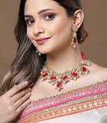 Mallow necklace with earring jewellery set