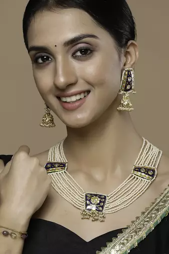 Neelkanth  haar necklace