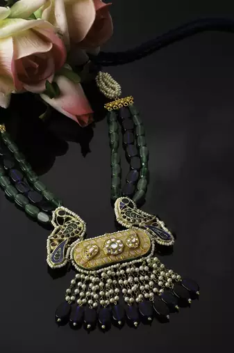 Neela shabnam haar necklace