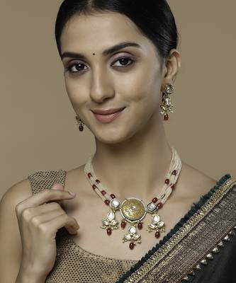 Stormy sparkle  necklace with earring jewellery set 1