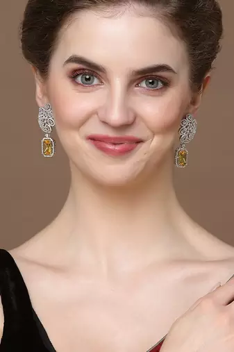 Spark drop earring