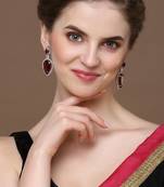 Roshni roshan drop earring