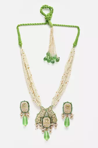 Silk necklace with earring jewellery set