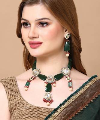 Truce necklace with earring jewellery set 1