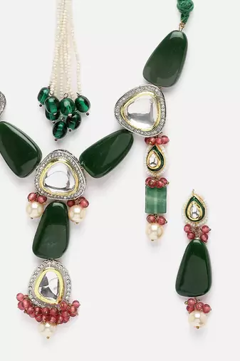 Truce necklace with earring jewellery set
