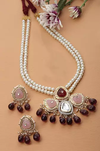 Bloodstone haar with earrings jewellery set