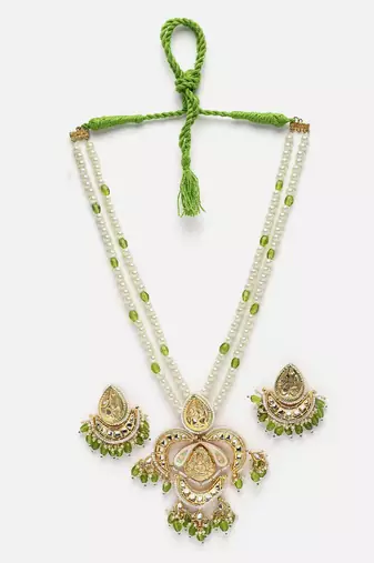 Pastel haar with earrings jewellery set